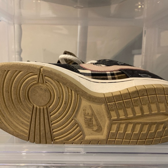 Travis Scott x Dunk Low Premium QS SB 'Cactus Jack' - Picture 3 of 4